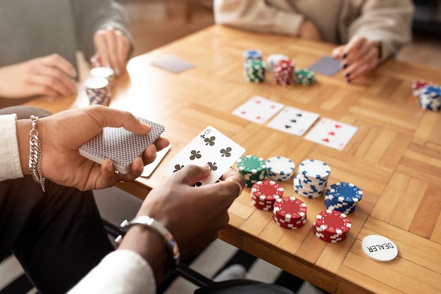 iOS Safari browser showing hoteltogel Sakong table